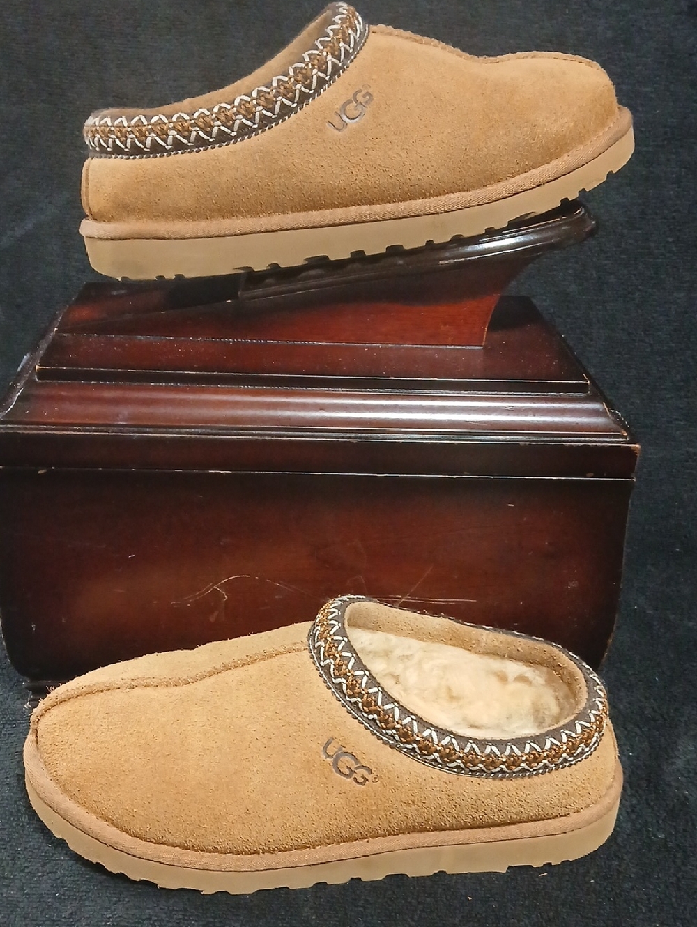 UGG TASMAN SLIPPERS "CHESTNUT" Womens-8. 100%AUTHENTIC!